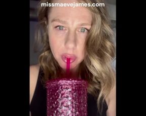 Thirsty? This MILF will show you how it's done.