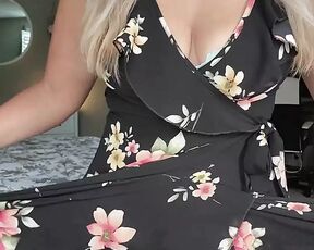 Sexy Teacher Ass and Boobs are ready to served