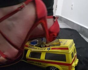 crushing ambulance - giantess