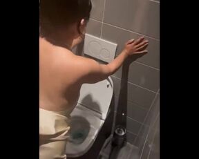 FUCKED HER IN THE BATHROOM WHILE HER SISTER WAITED IN THE RESTAURANT