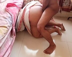 Indian sult desi BBW aunty stuck under bed while cleaning, then guy Fucked her Big Anal & cum Inside