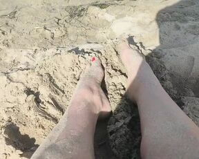 Nice Feet on the Beach