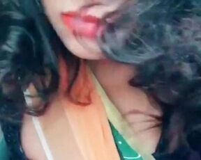 Hot tamil girl nip slip in tik tok (2020)