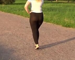 Black leggings 3