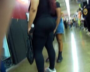 Candid thickness booty h81...