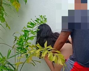 Pinay new Viral - Nagpakantot SA Bakuran Ang Malibog Kong Tropa