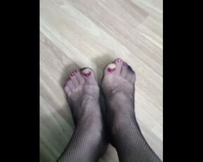 fishnet stockings (foot fetish)