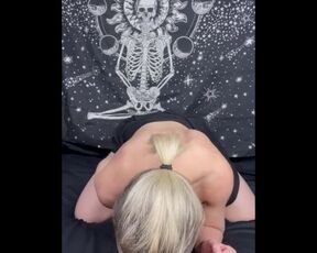 Hotwife plays with dragon cock