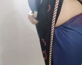 Bhabhi dekh rhi hai bina bra ki saree me kamal