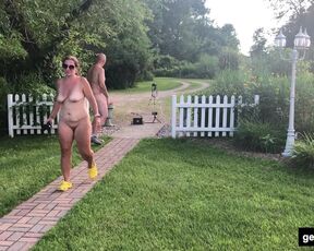 Dick Sucking Outdoors - Real Married Couple Missy and George