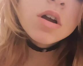 Daytime home sweet masturbation with gentle orgasm. Close-up