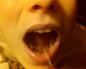 Real home slut slave wife drinking piss